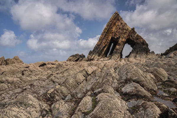 Piękny Krajobraz Blackchurch Rock Dewońskiej Formacji Geologicznej — Zdjęcie stockowe