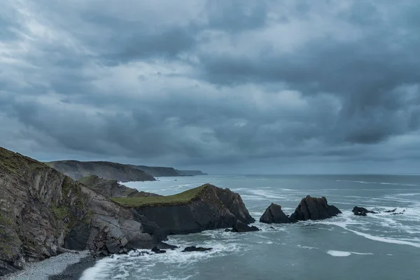 Schöne Feine Kunst Landschaft Bild Der Ansicht Von Hartland Quay — Stockfoto