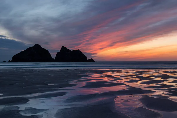 Absolutnie Wspaniałe Krajobrazy Plaży Holywell Bay Kornwalii Wielkiej Brytanii Podczas — Zdjęcie stockowe