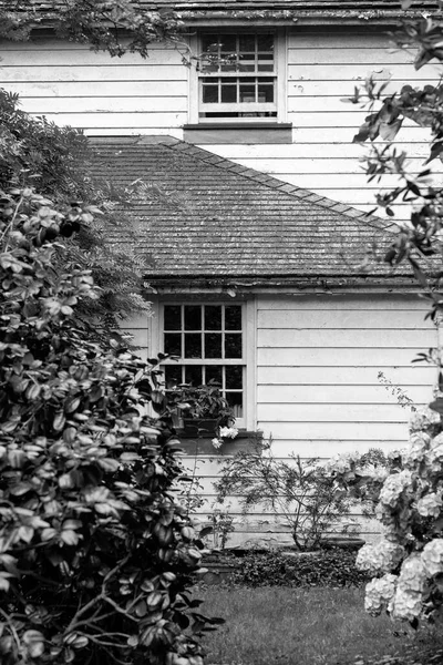 Hermosa Imagen Del Antiguo Jardín Campo Inglés Casa Altura Del — Foto de Stock