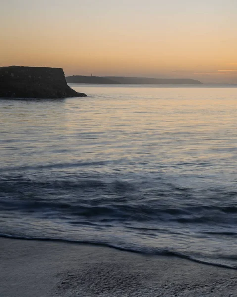 Impresionante Amanecer Finales Del Verano Sobre Pentewan Sands Costa Inglesa — Foto de Stock