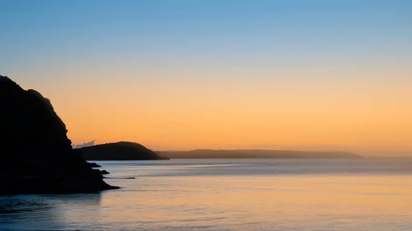 Bedøvelse Farverig Sen Sommer Solopgang Pentewan Sands Engelsk Cornwall Kyst - Stock-foto