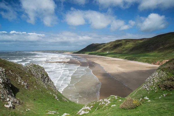 Krásné letní krajina Rhosilli Bay Beach poloostrov Gower — Stock fotografie