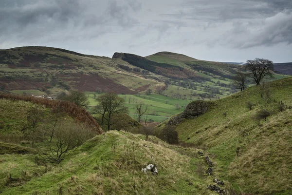 Autumn Fall countryside landscape of Derwent Valley in Peak Dist — Stock Photo, Image