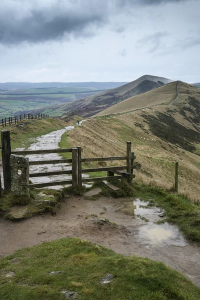 Mam Tor Høstlandskap om morgenen i Peak District – stockfoto