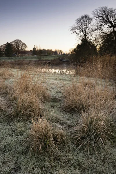 Landscape Winter surnise of river and frosty fields — Stock Photo, Image