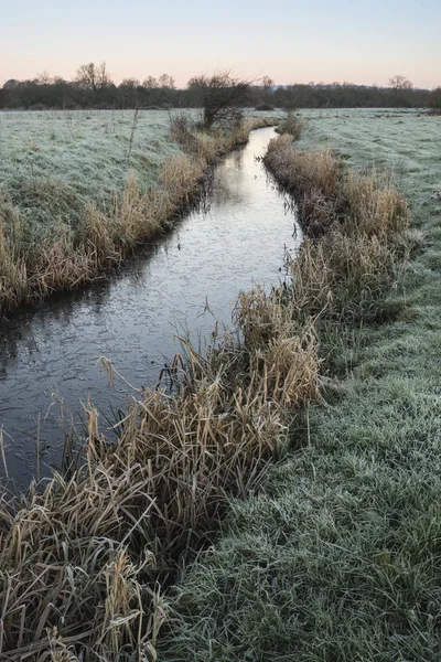 Landscape Winter surnise of river and frosty fields — Stock Photo, Image