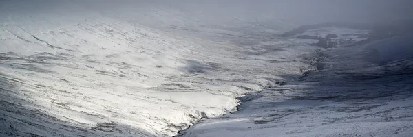 Stunning Winter panoramic landscape snow covered countryside wit — Stock Photo, Image