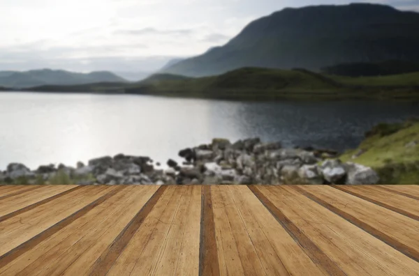 Atemberaubende Berge und See Sonnenaufgang Spiegelungen schöne Landschaft — Stockfoto