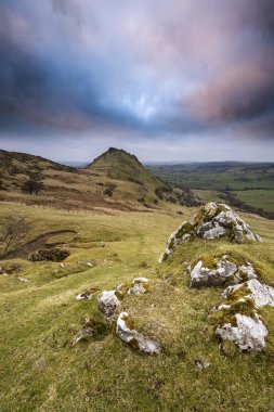 Chrome Hill ve tepe Dis Parkhouse Hill'de peyzaj çarpıcı
