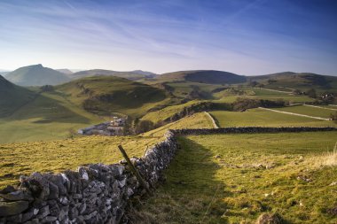 Chrome Hill ve tepe Dis Parkhouse Hill'de peyzaj çarpıcı