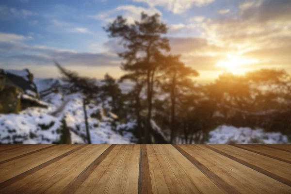 从山上俯瞰 sno 冬季日落景色 — 图库照片