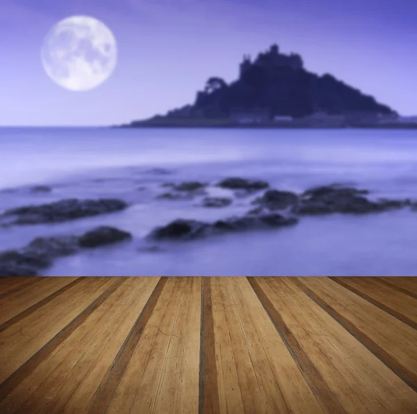 St Michael van Mount Bay Marazion pre dageraad lange blootstelling met maan — Stockfoto