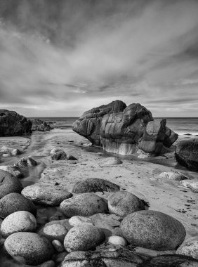 Sabah ışığında çarpıcı beach yatay, pastel renkler