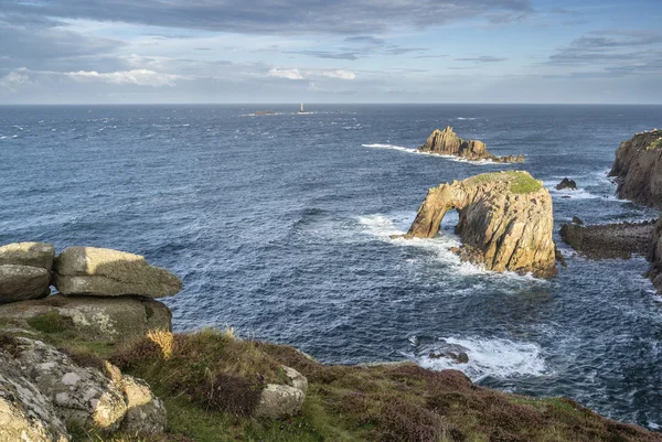 Prachtige zonsopgang landschap van Land's End in Cornwall, Engeland — Stockfoto