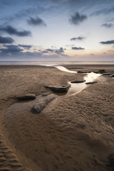 充满活力日落景色在威尔士垂湾 — 图库照片
