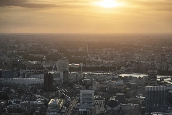 London city aerial view over skyline with dramatic sky and landm — Stock Photo, Image