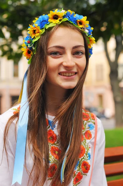 乌克兰女孩画像 — 图库照片