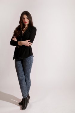 Ayakta kadın portre