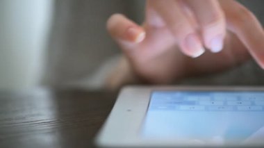 modern dijital tablet PC ekran dokunaklı el.