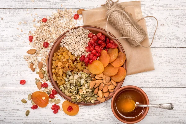 The concept of cooking energy bars . — Stock Photo, Image