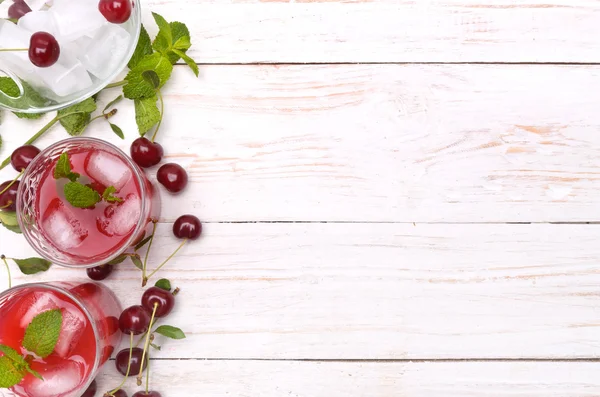 Cherry drink. — Stockfoto