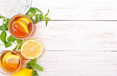 Limonlu çay buz.
