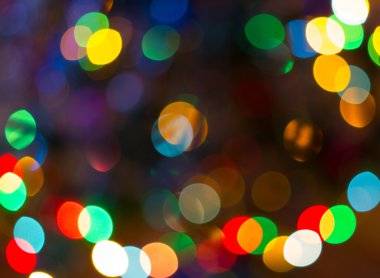 Karanlık, düz arka plan.