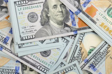 yüz dolar banka notları arka kapatmak