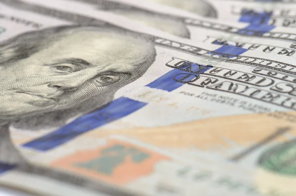 yüz dolar banka notları arka kapatmak