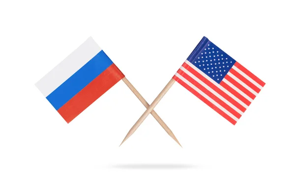 Gekreuzte Mini-Fahnen USA und Russland — Stockfoto