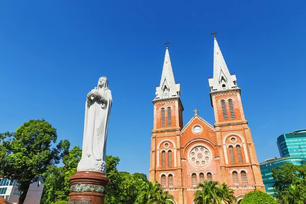 Chi Minh Damen Ho Chi Minh Damen Ho