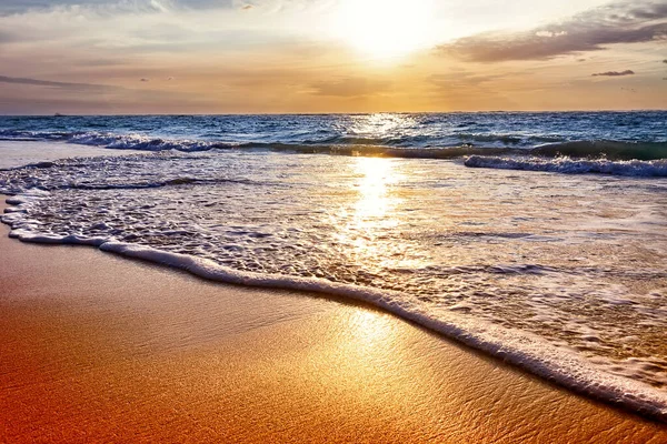 Paradijs Tropisch Eiland Strand Bij Zonsopgang Landschap Van Het Prachtige — Stockfoto