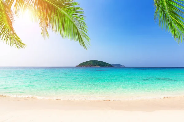 Praia Bonita Céu Azul Verão Ilhas Similanas Tailândia Férias Férias — Fotografia de Stock