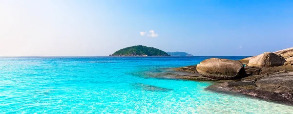 Panorama Vacker Sandstrand Och Turkost Hav Similan Thailand Semester Sommar — Stockfoto