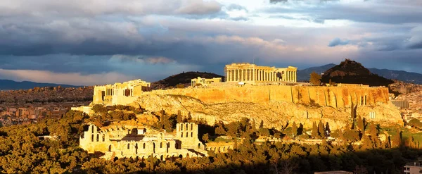 Panorama Atenas Con Colina Acrópolis Puesta Del Sol Dramática Grecia — Foto de Stock