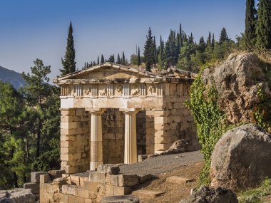 Delphi, Yunanistan hazine Tapınağı