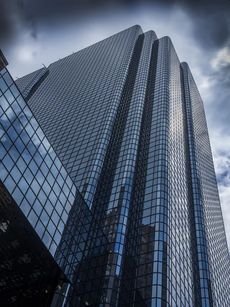 Grattacielo di vetro edificio — Foto Stock