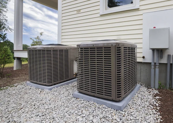 Heating and air conditioning units — Stock Photo, Image