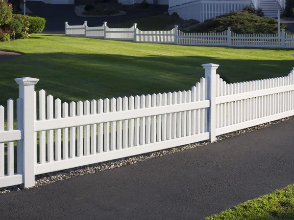 White picket fence — Stock Photo, Image