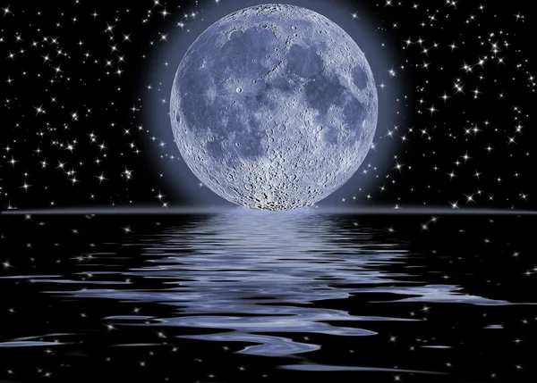 Full blue moon over water with reflections — Stock Photo © danielkrol85 ...
