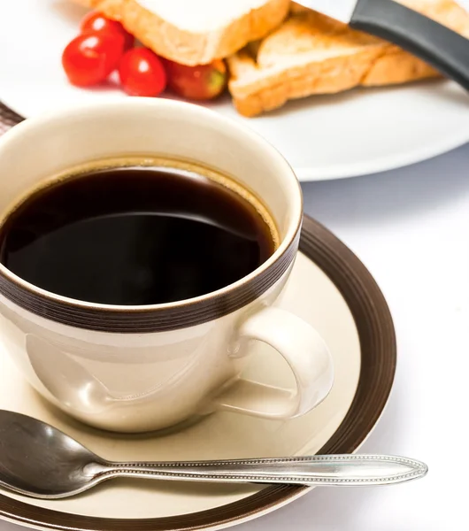 Le café noir de petit déjeuner représente le repas et la boisson du matin — Photo