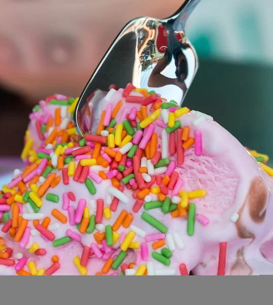 Strawberry Ice Cream Indicates Creamy Pink And Icecream — Stock Photo, Image