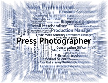 Bir araştırmacı gazeteci ve Commentato basın fotoğrafçı gösterir