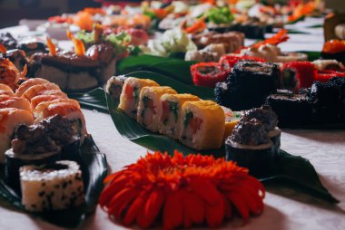 Suşi rulo yakın çekim ayarla