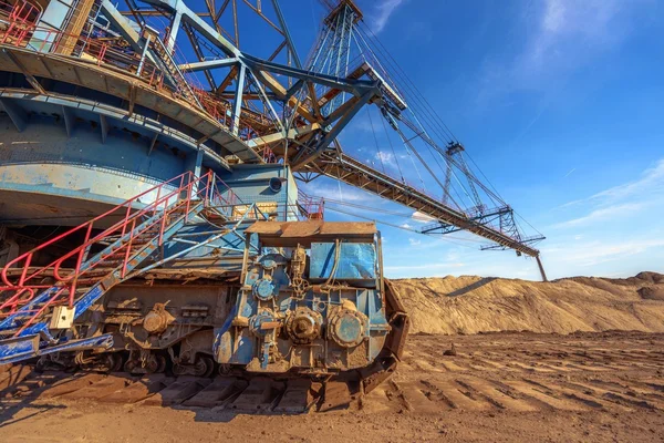광산에서 대형 굴 삭 기 기계 — 스톡 사진
