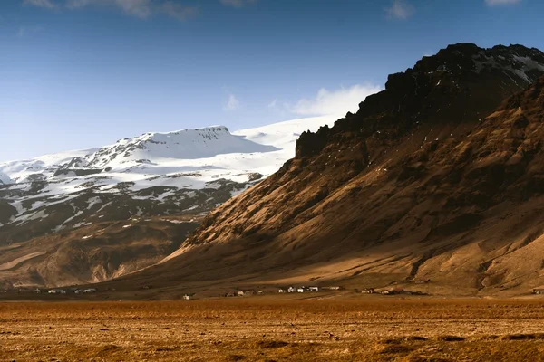 Malerische Berglandschaft aufgenommen — Stockfoto