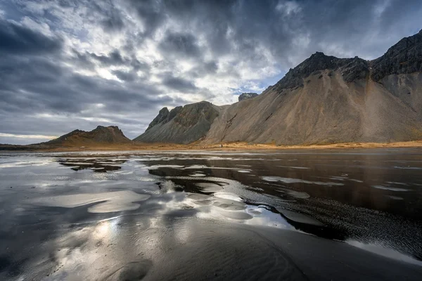 Scenic mountain landscape shot — Stock Photo, Image