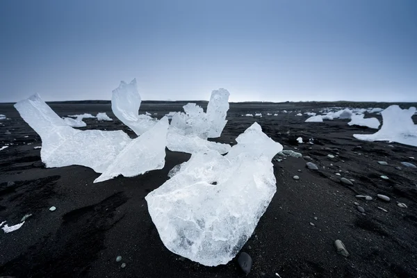 Icebergs en laguna glaciar —  Fotos de Stock