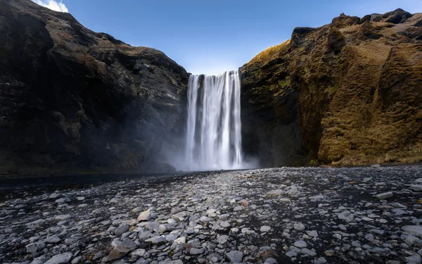 Wasserfall in Island — Stockfoto